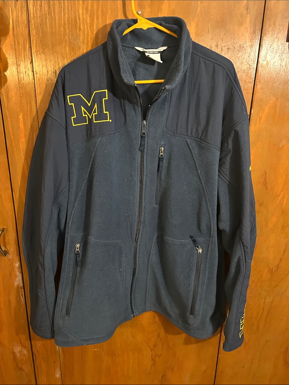 Columbia Navy Blue Men's Lightweight Fleece Jacket with Yellow Accent